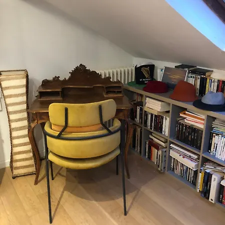 Maison Bleue Hotel *
