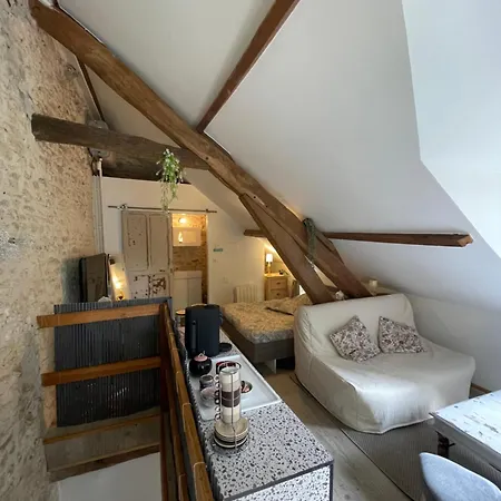 Maison Bleue